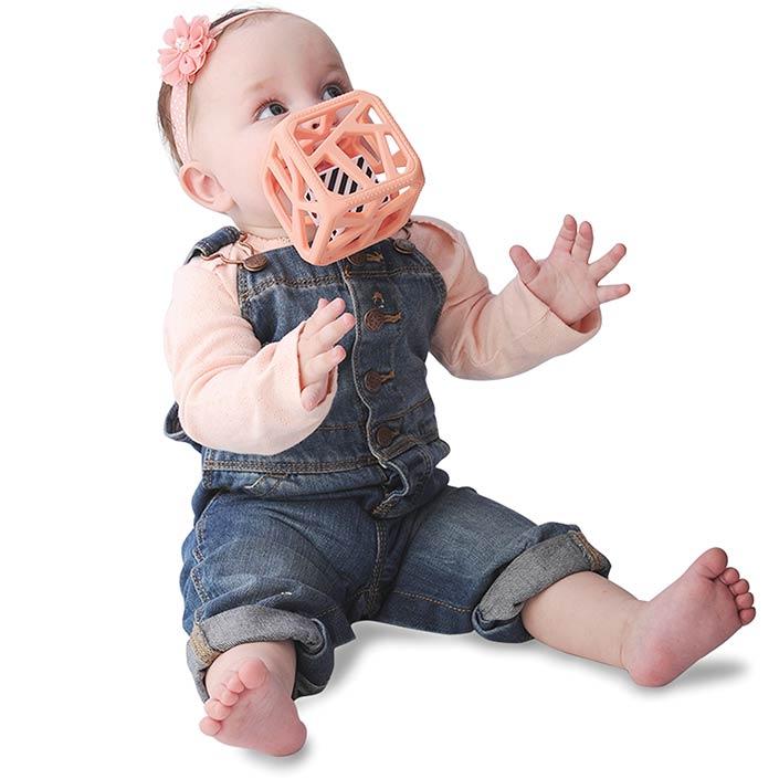 Chew Cube - Peachy Pink Chew Cube Malarkey Kids