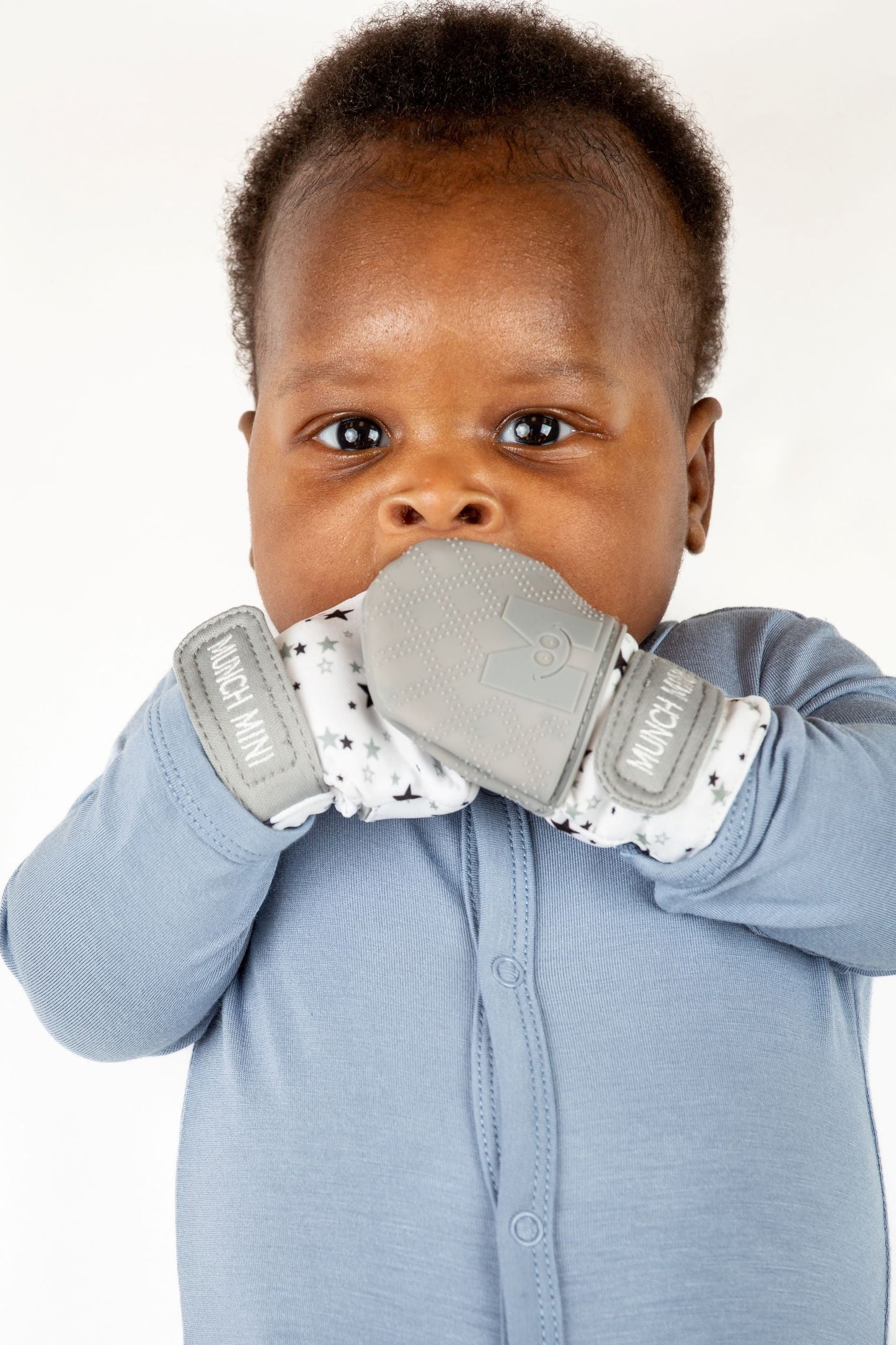 Munch Minis - Teething & Anti-scratch mitts - Grey Geo Pacifiers & Teethers Malarkey Kids 